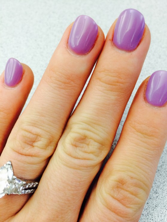 On Saturday morning, I went with my mom and sis for manis. I chose a nice, easter-egg-inspired look.